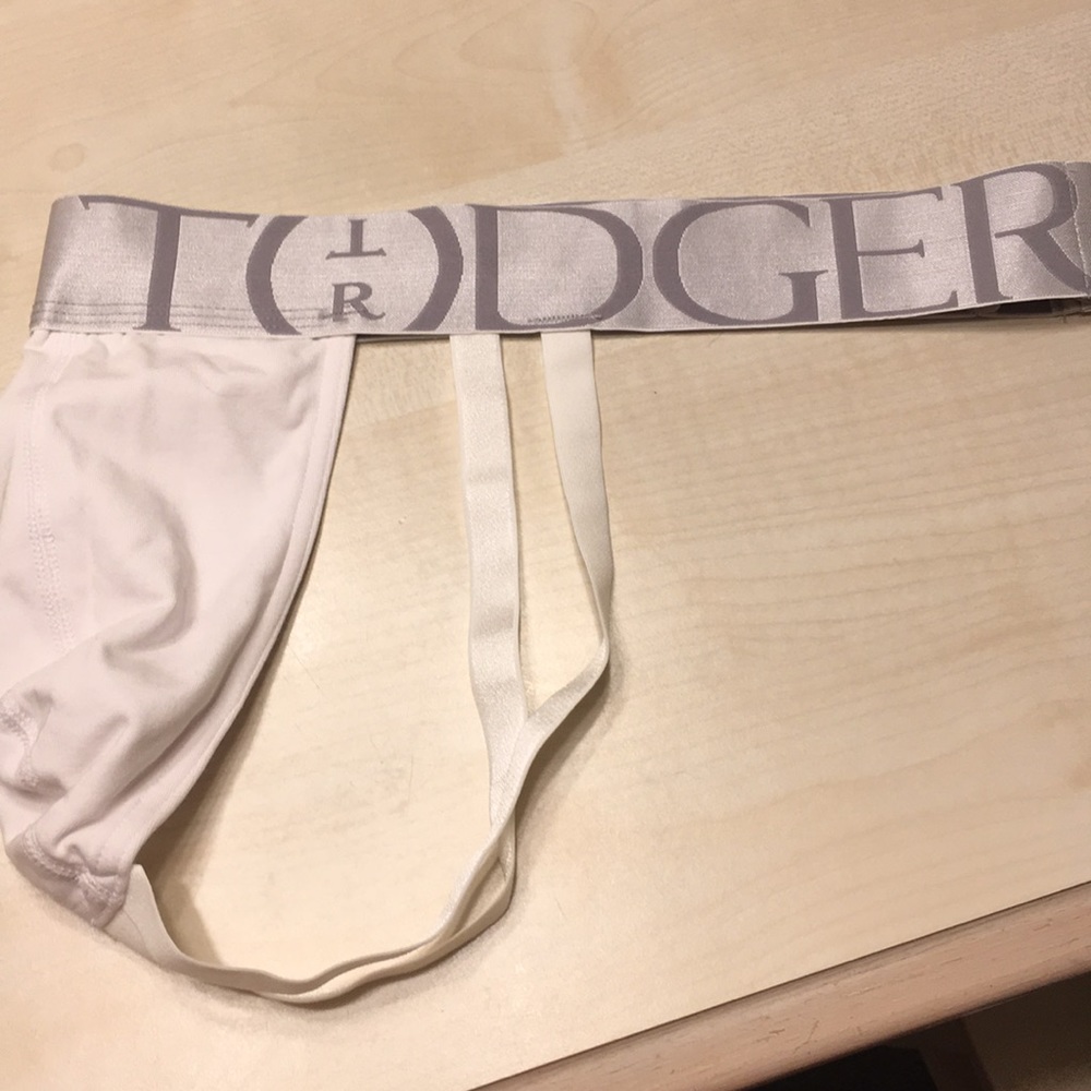 TODGER - (S) Jockstrap. White with 1" Silver Band - Picture 6 of 6